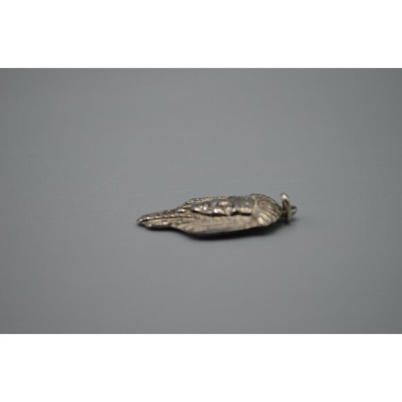 Egyptian Revival Pharoah Headdress Pendant Pewter Silver Tone Vtg 1/25" - Picture 9 of 9